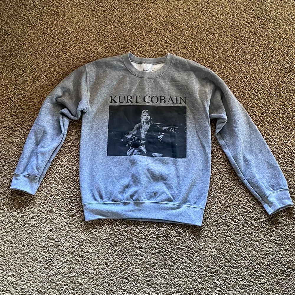 Kurt Cobain sweatshirt